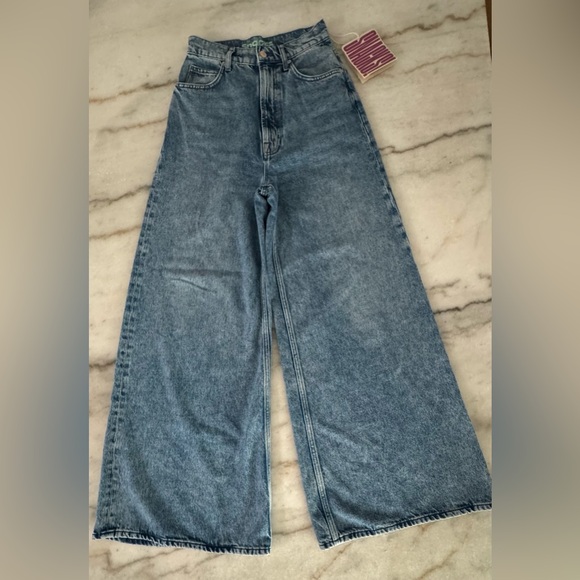 NWT-SNACKS! The Sugar Cone Skimp - Picture 5 of 11